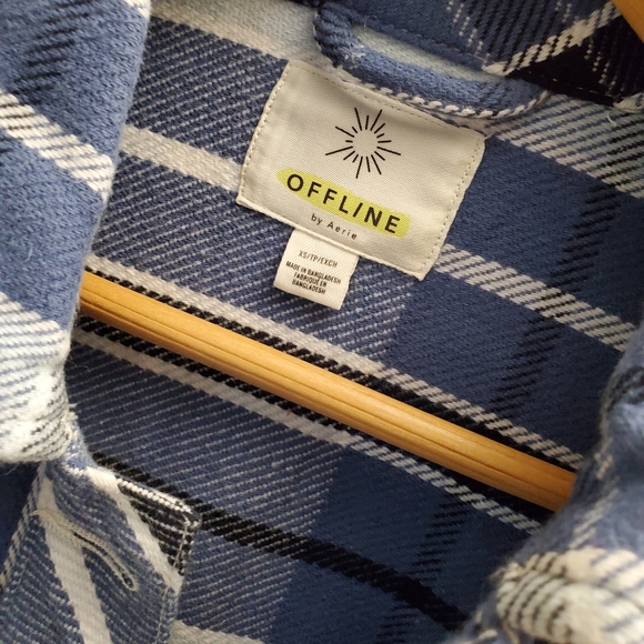 Button down flannel jacket - Picture 2 of 4